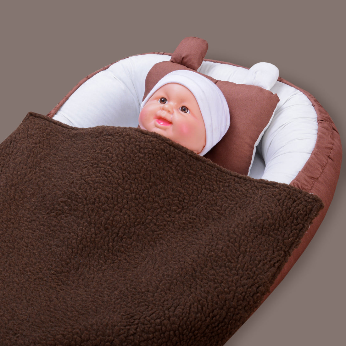 Cotton/ Sherpa Baby nest with Blanket and Pillow- Brown & off white