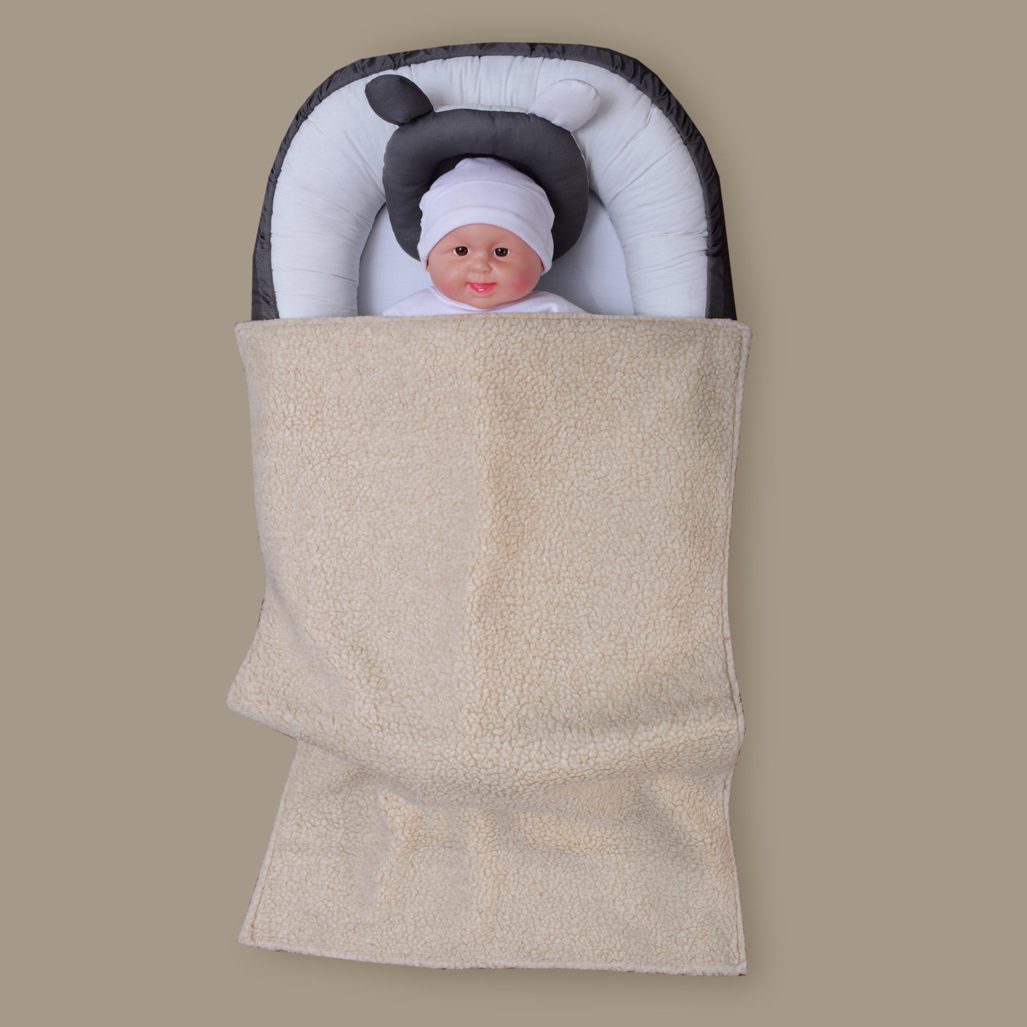 Cotton/Sherpa Baby Nest with Blanket and Pillow-Gray & Off white