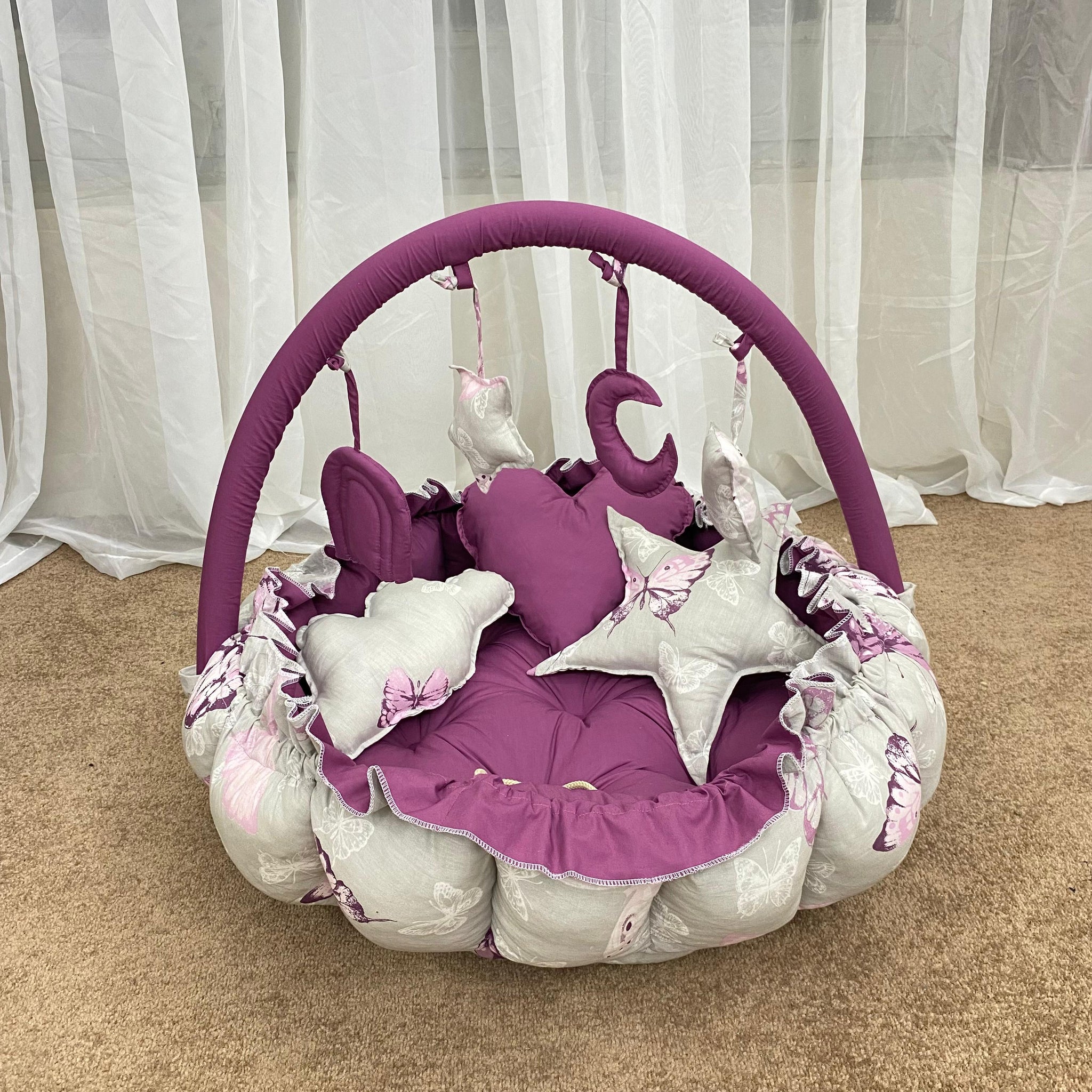 Printed Cotton Baby Round Cot with Pillows-Butterfly